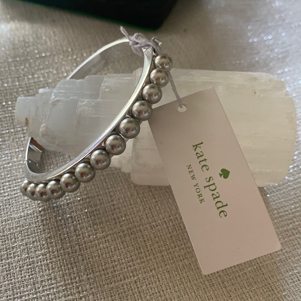 Kate Spade Pearly Delight Bangle Bracelet Silver Grey/Multi New Gift
